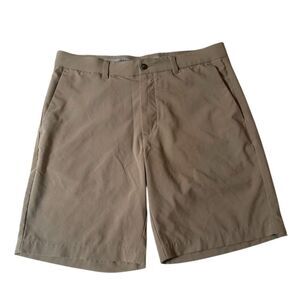 Callaway Men's Beige Golf Chino Shorts Size 34